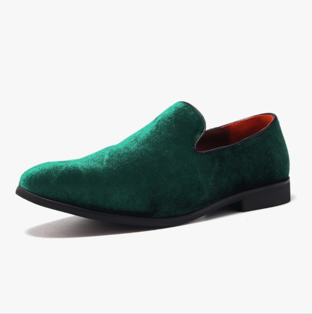 FLQL Men's Luxurious Green Velvet Loafers Size 46 (12.5) NWOT